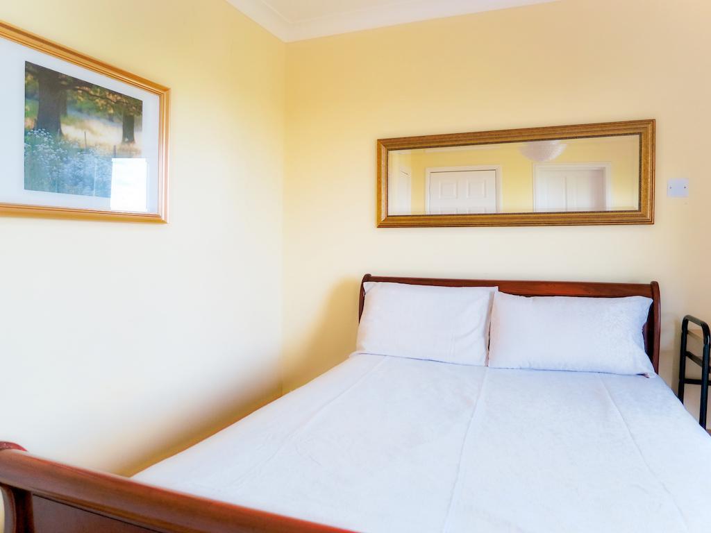 Angel View Bed & Breakfast Guildford Oda fotoğraf
